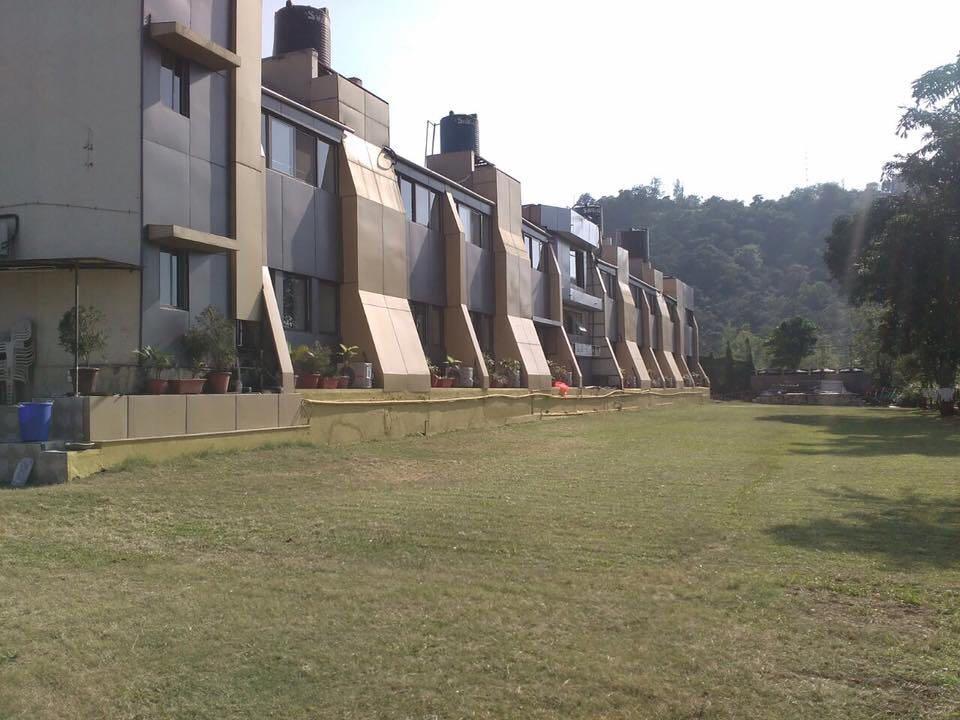 Savshanti Lake Resort Saputara Exterior photo